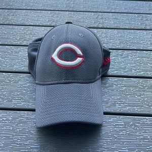Cincinnati Reds hat